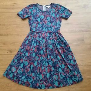Small Lularoe Amelia Dress